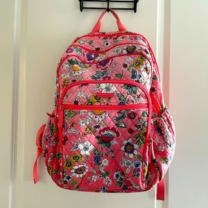 Vera Bradley book bag ✨